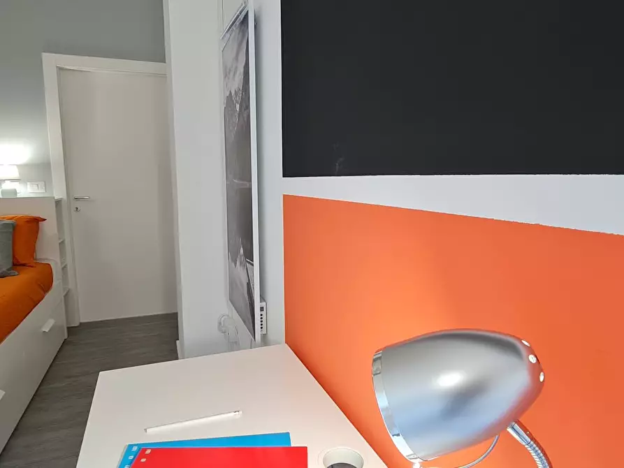 Immagine 2 di Camera in affitto  in Lungotevere di Pietra Papa a Roma