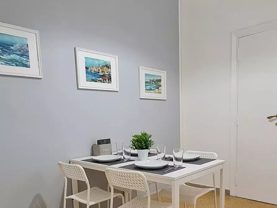 Immagine 10 di Camera in affitto  in Lungotevere di Pietra Papa a Roma