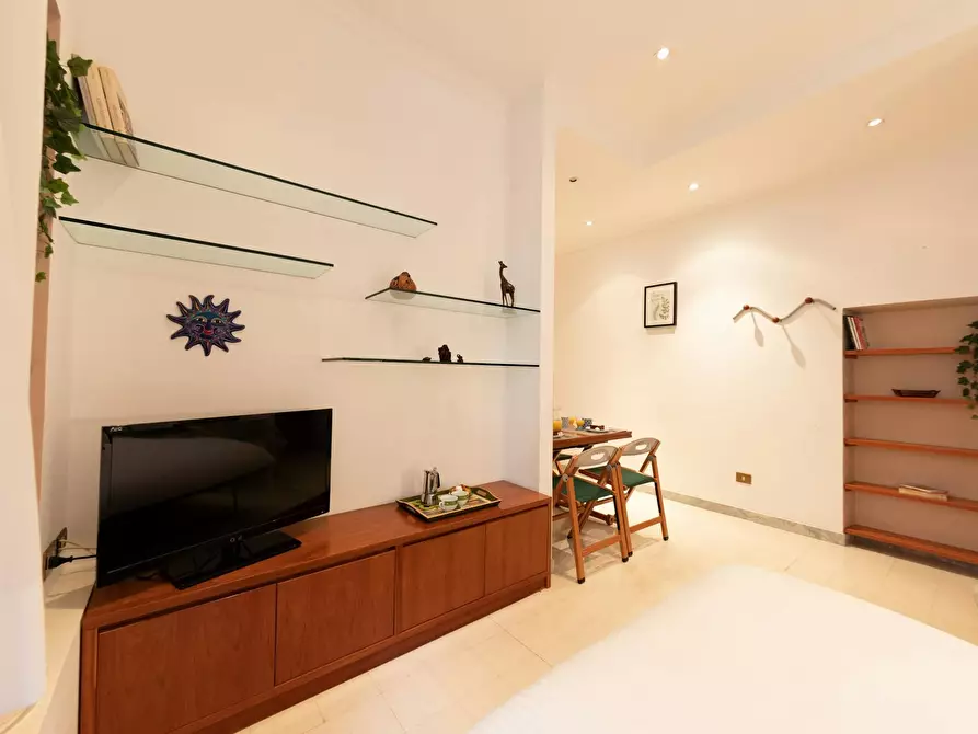 Immagine 5 di Appartamento in affitto  in Via Alberico II a Roma