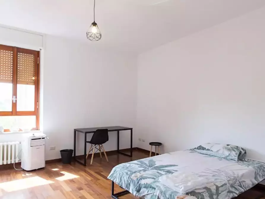 Immagine 1 di Camera in affitto  in Viale Tibaldi a Milano