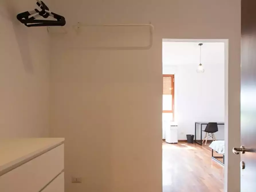 Immagine 3 di Camera in affitto  in Viale Tibaldi a Milano