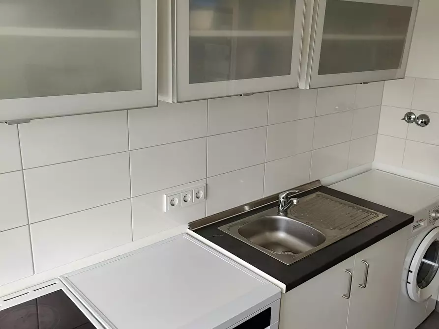 Immagine 6 di Appartamento in affitto  in Kaiserallee a Berlin