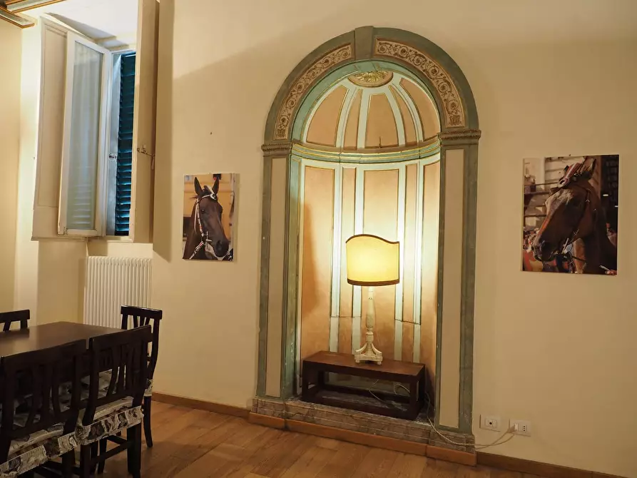 Immagine 3 di Appartamento in affitto  in Via Roma a Siena
