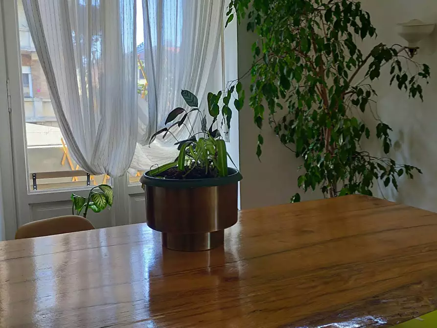 Immagine 6 di Camera in affitto  in Via Cremona a Torino