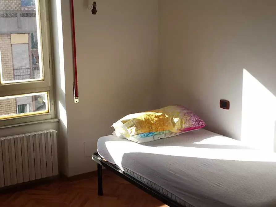 Immagine 4 di Camera in affitto  in Viale Filippo Turati a Terni