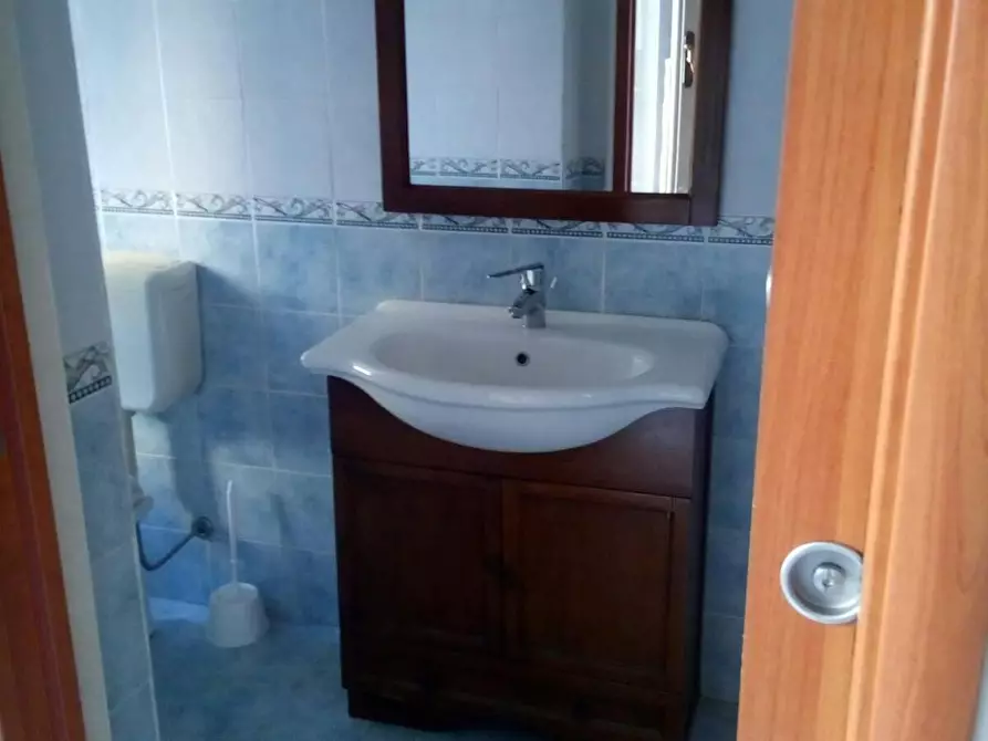 Immagine 9 di Camera in affitto  in Viale Filippo Turati a Terni