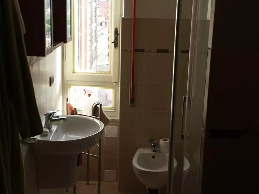 Immagine 6 di Camera in affitto  in Viale Filippo Turati a Terni