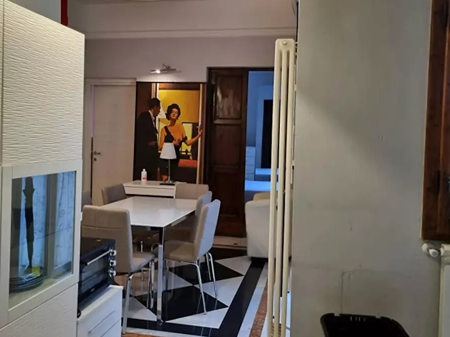 Immagine 3 di Camera condivisa in affitto  in Via dei Martiri del Popolo a Firenze