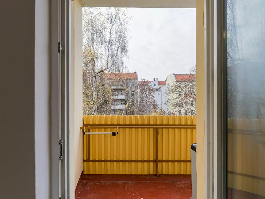Immagine 9 di Appartamento in affitto  in Stromstraße a Berlin