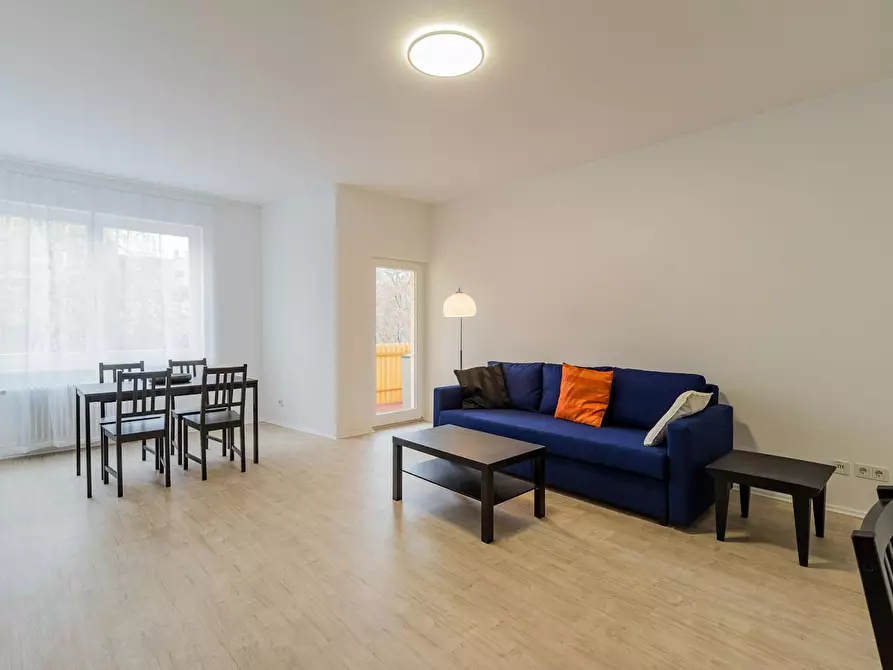 Immagine 2 di Appartamento in affitto  in Stromstraße a Berlin