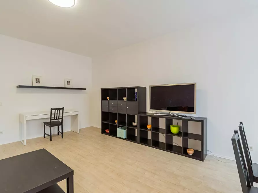 Immagine 8 di Appartamento in affitto  in Stromstraße a Berlin