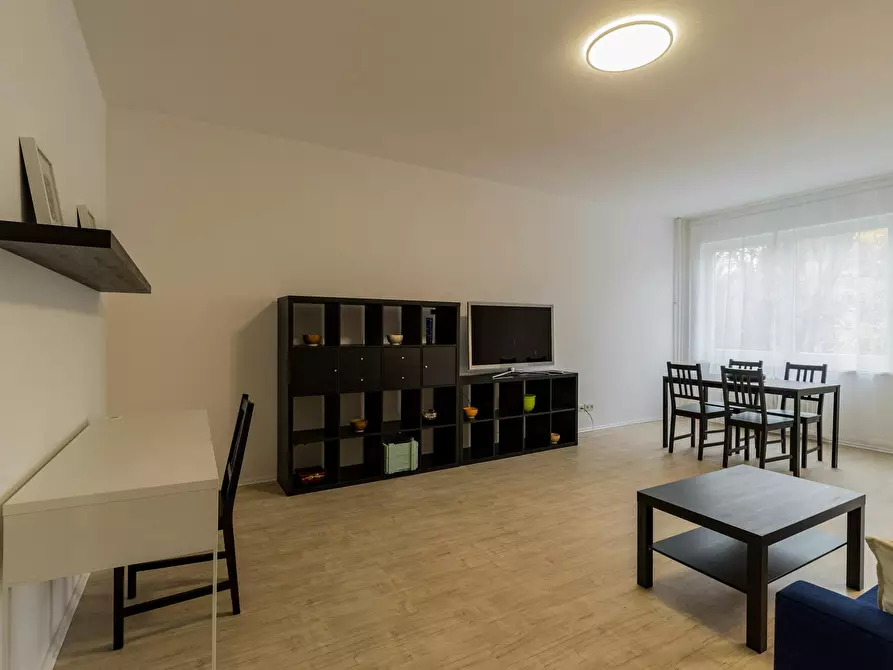Immagine 3 di Appartamento in affitto  in Stromstraße a Berlin