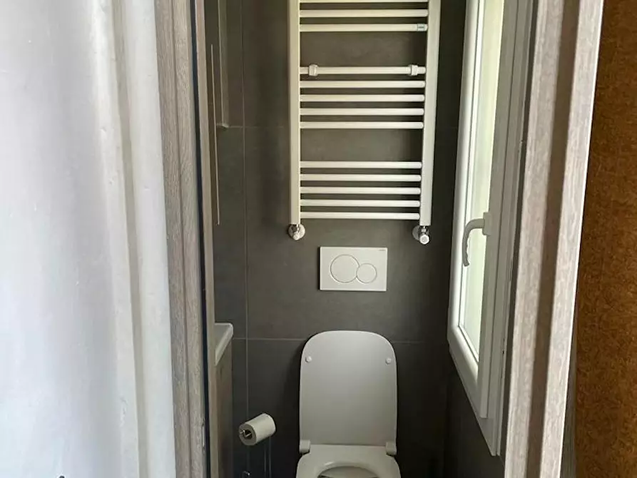 Immagine 2 di Camera in affitto  in Via Tarvisio a Torino
