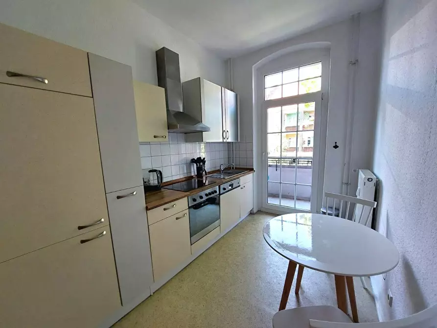 Immagine 8 di Appartamento in affitto  in Elsenstraße a Berlin