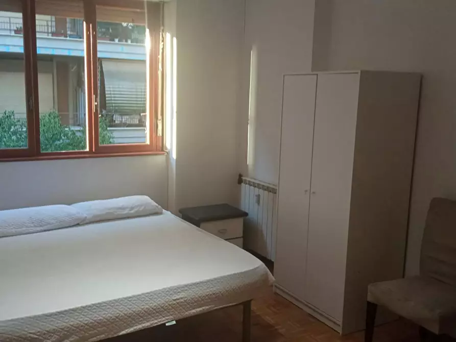 Immagine 2 di Camera in affitto  in Via di Casal Bruciato a Roma