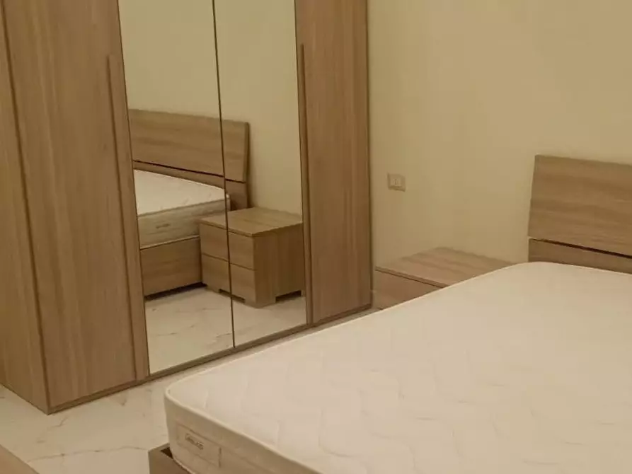 Immagine 2 di Camera in affitto  in Via Belluno a Roma