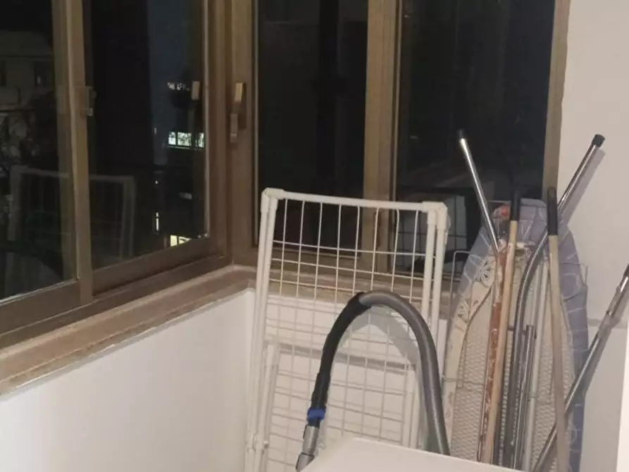Immagine 9 di Camera in affitto  in Via Macedonia a Roma