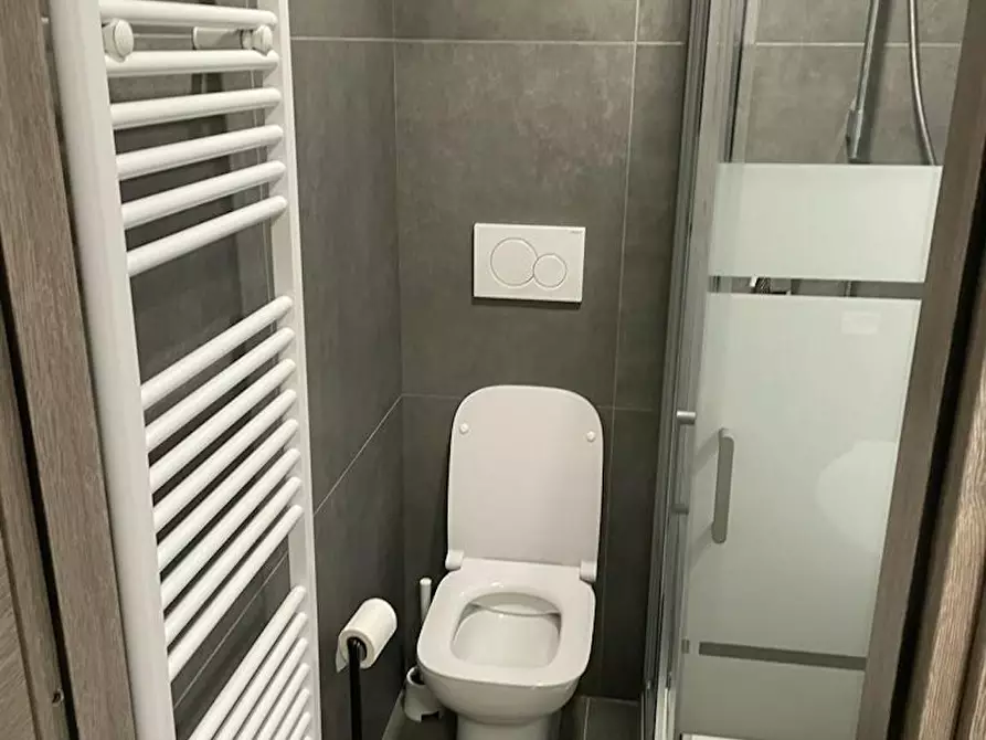 Immagine 6 di Camera in affitto  in Via Tarvisio a Torino