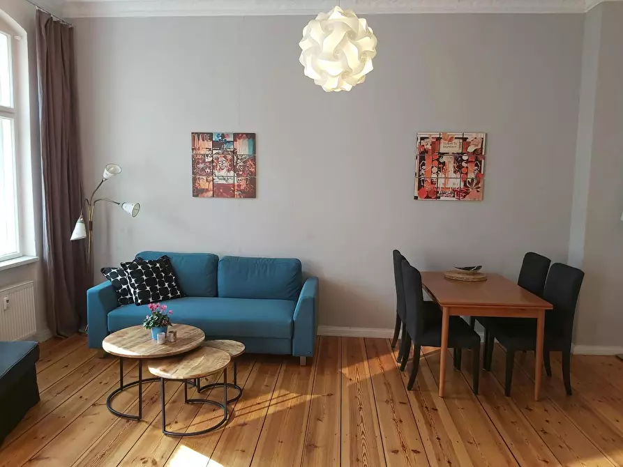 Immagine 2 di Appartamento in affitto  in Dunckerstraße a Berlin
