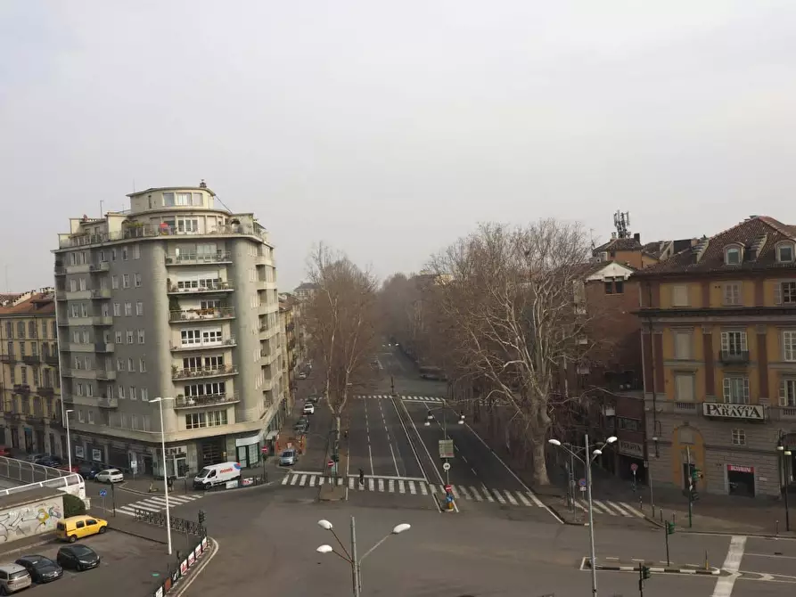 Immagine 10 di Camera in affitto  in Piazza Statuto a Torino