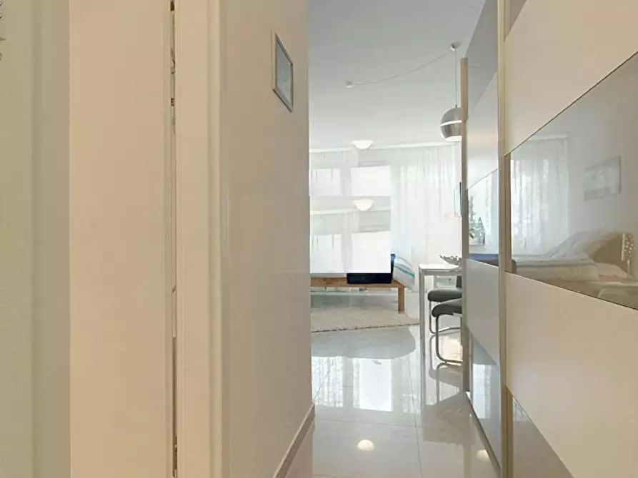 Immagine 10 di Appartamento in affitto  in Schleißheimer Straße a München