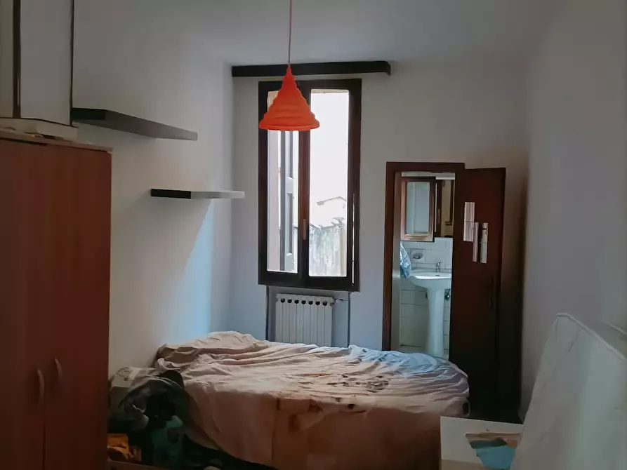 Immagine 1 di Camera in affitto  in Via delle Belle Arti a Bologna