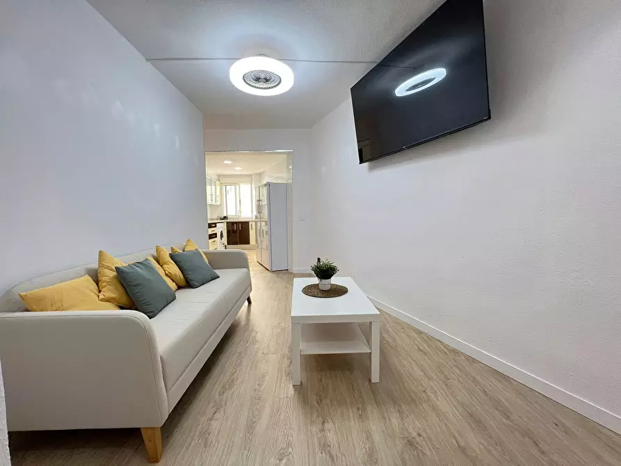 Immagine 5 di Camera in affitto  in Carrer Reverend José María Pinazo a Valencia