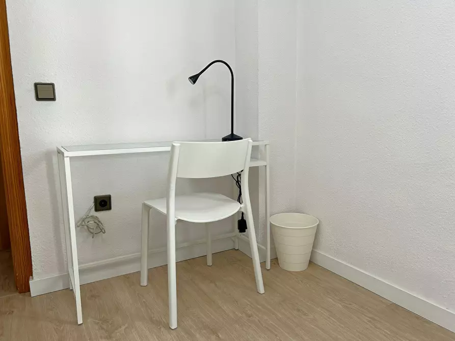 Immagine 4 di Camera in affitto  in Carrer Reverend José María Pinazo a Valencia