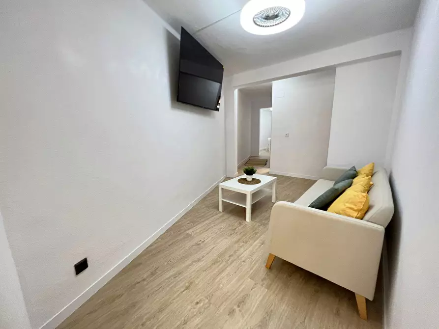 Immagine 8 di Camera in affitto  in Carrer Reverend José María Pinazo a Valencia