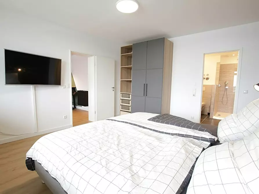 Immagine 9 di Appartamento in affitto  in Konrad-Adenauer-Ufer a Köln