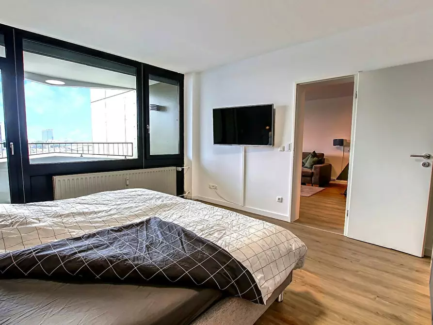 Immagine 8 di Appartamento in affitto  in Konrad-Adenauer-Ufer a Köln