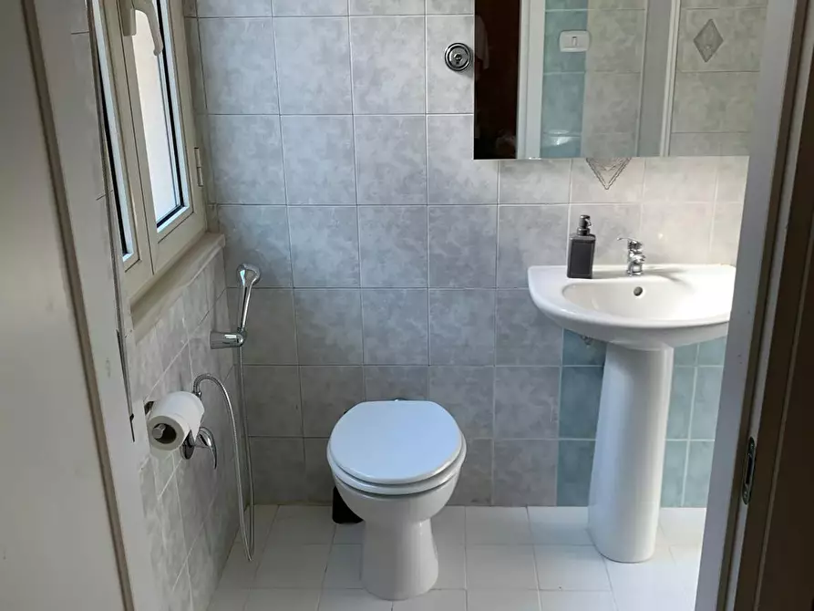 Immagine 8 di Appartamento in affitto  in Via Giovanni da Procida a Roma