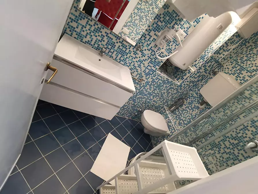 Immagine 8 di Camera in affitto  in Via delle Belle Donne a Firenze