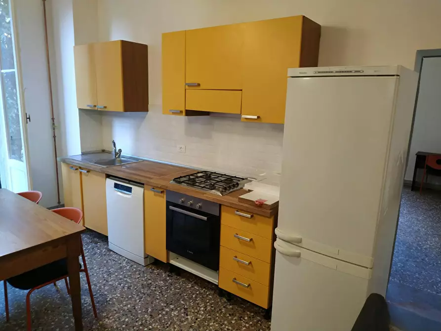 Immagine 4 di Camera in affitto  in Via Ferrarese a Bologna
