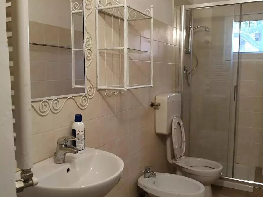 Immagine 9 di Casa indipendente in affitto  in Via Ferrarese a Bologna