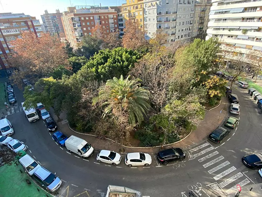 Immagine 4 di Camera in affitto  in Plaça Xúquer a Valencia