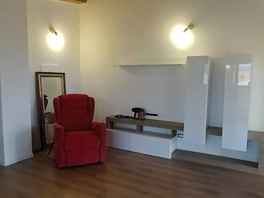 Immagine 10 di Camera in affitto  in Via Monte Sabotino a Paderno Dugnano