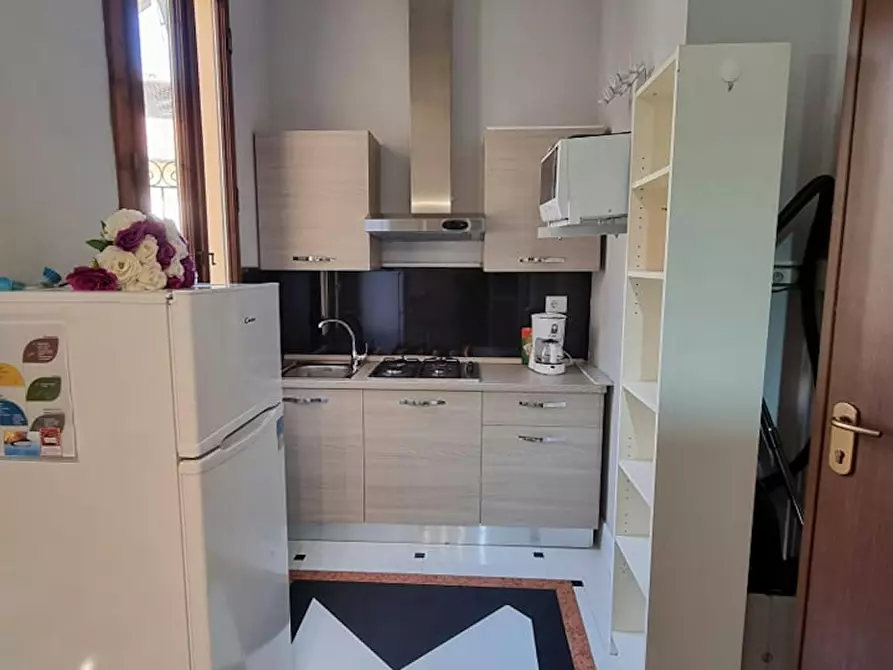 Immagine 7 di Camera in affitto  in Via dei Martiri del Popolo a Firenze