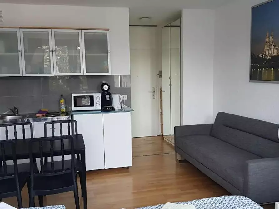 Immagine 2 di Appartamento in affitto  in Bochumer Straße a Köln