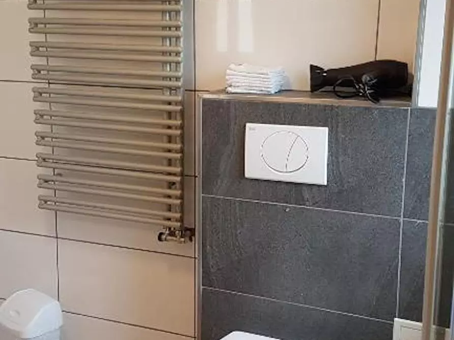 Immagine 9 di Appartamento in affitto  in Dolmanstraße a Bergisch Gladbach