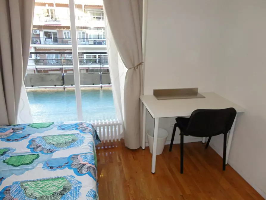Immagine 2 di Camera in affitto  in Paseo de la Castellana a Madrid