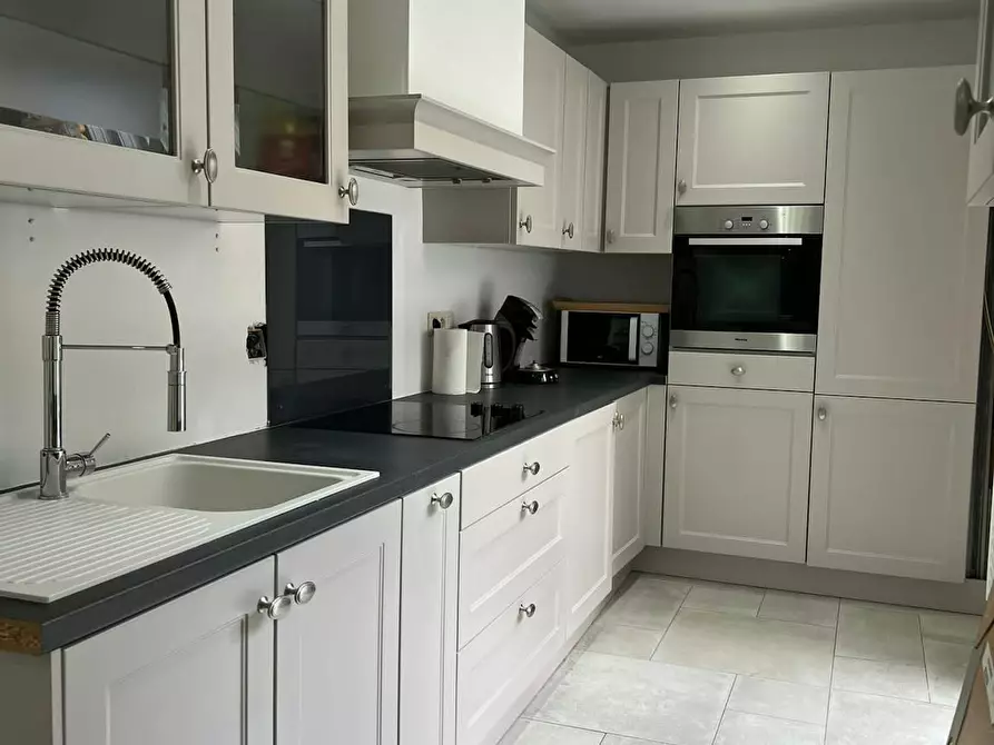 Immagine 4 di Appartamento in affitto  in Rue d'Andenne a Saint-Gilles