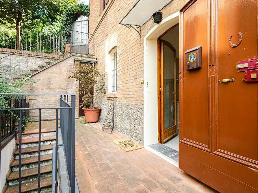 Immagine 2 di Appartamento in affitto  in Via Bellombra a Bologna