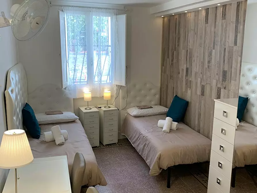 Immagine 5 di Camera condivisa in affitto  in Via San Gallo a Firenze