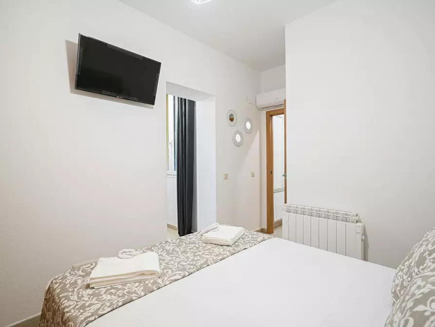 Immagine 8 di Appartamento in affitto  in Calle de las Infantas a Madrid