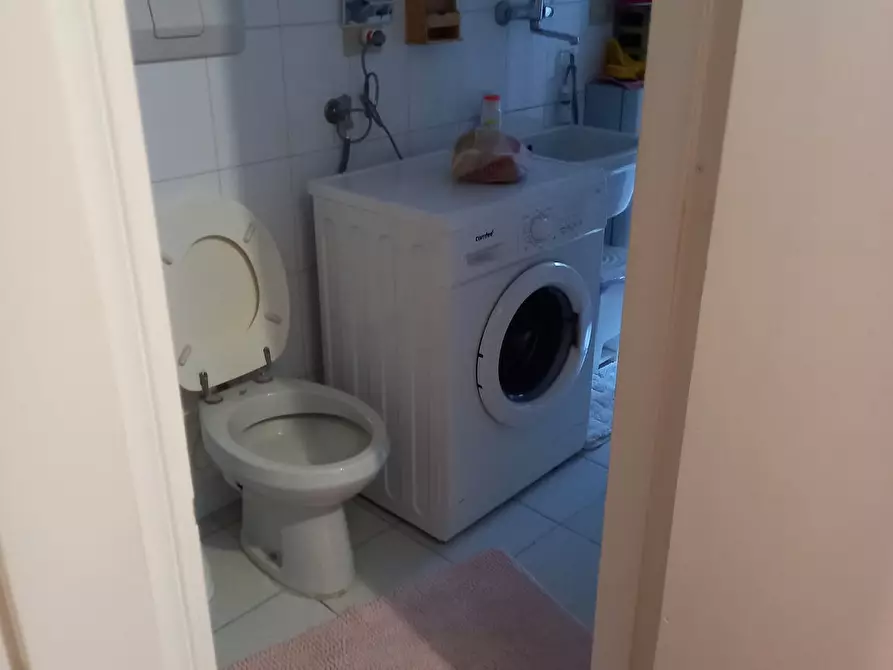 Immagine 9 di Appartamento in affitto  in Via dei Gerani a Termoli