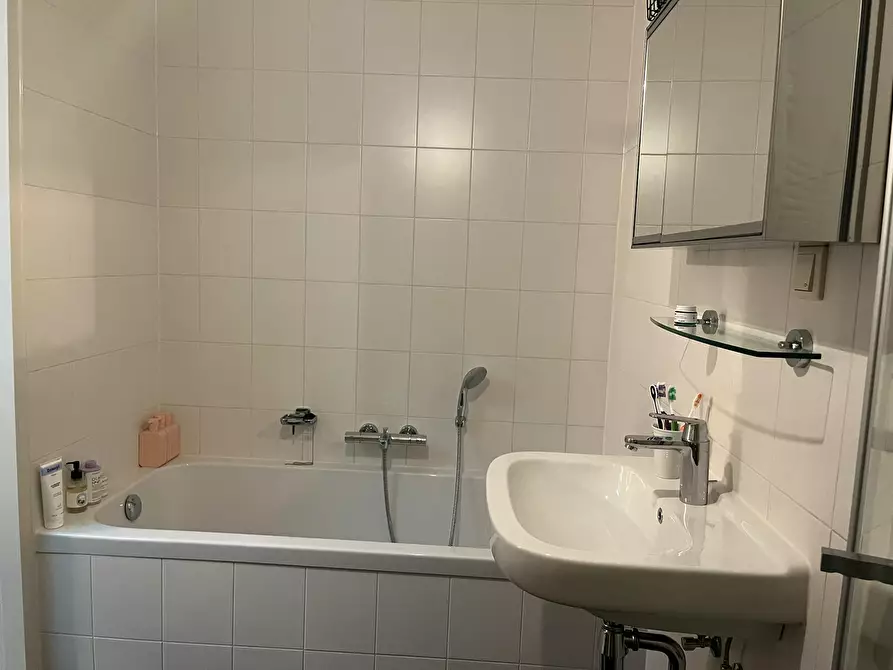 Immagine 8 di Camera in affitto  in Prinsenlaan a Rotterdam