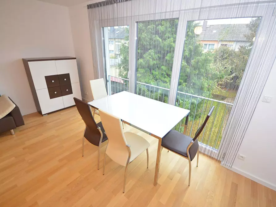 Immagine 4 di Appartamento in affitto  in Eifelstraße a Rüsselsheim