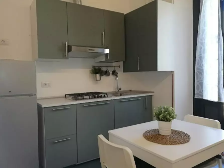 Immagine 5 di Casa indipendente in affitto  in Via Nino Oxilia a Milano