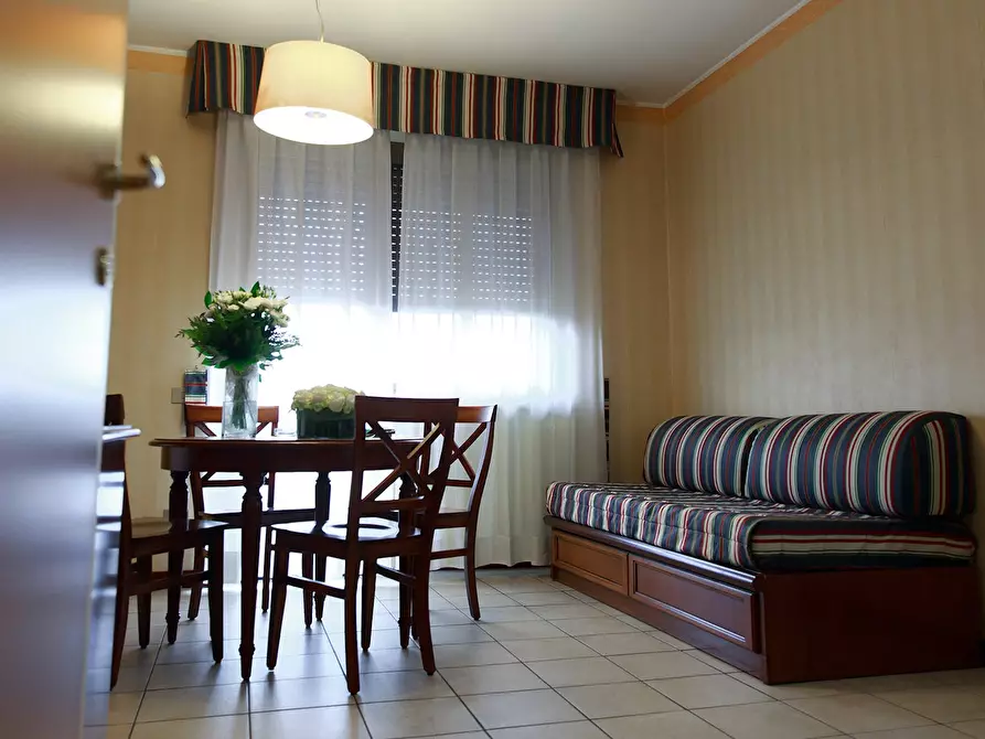 Immagine 1 di Appartamento in affitto  in Via dei Pini a Pieve Emanuele